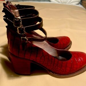 Freebird red croco Mary Jane NWOT